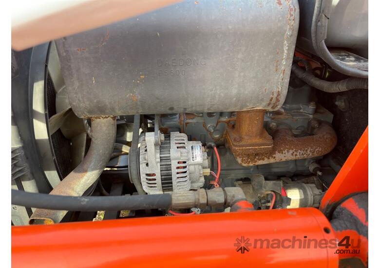caption Daedong DK35 Tractor / Loader