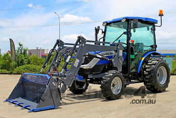 Achilles LOVOL 404 Cabin Tractor