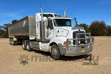 Kenworth T401 Primemover Truck