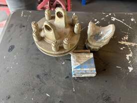 PTO Clutch, Yoke and Universal Kit - picture0' - Click to enlarge