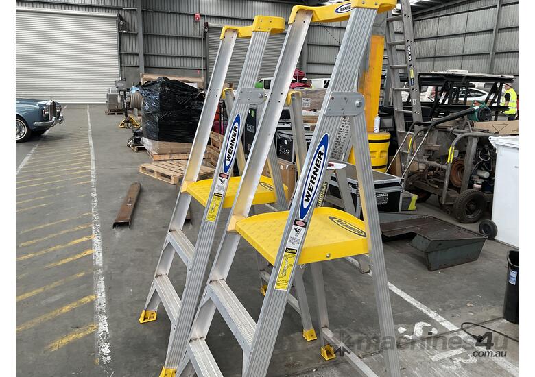 2x Werner Platform Ladders