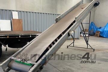 Heavy Duty Trough Conveyor - 7.5 Metres