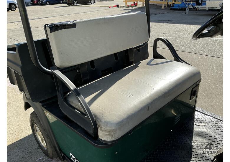 caption 2017 Cushman Hauler Pro 2 Seat Utility Cart