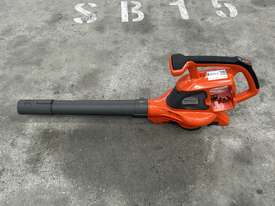 2023 Husqvarna 120i Cordless Blower - picture1' - Click to enlarge