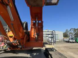 2016 Liebherr LH 30 C Litronic Hydraulic Material Handler (Excavator) - picture0' - Click to enlarge