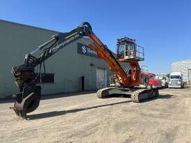 2016 Liebherr LH 30 C Litronic Hydraulic Material Handler (Excavator) - picture2' - Click to enlarge