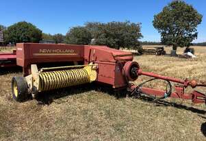 New Holland   Baler