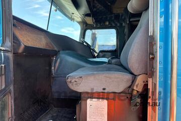 2004 Kenworth K104 6x4 Sleeper Cab Prime Mover