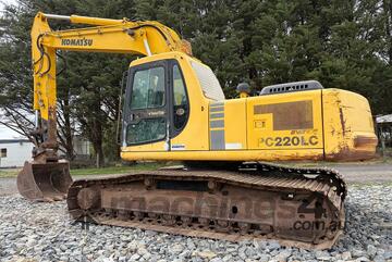 Komatsu 2006   PC220LC-6