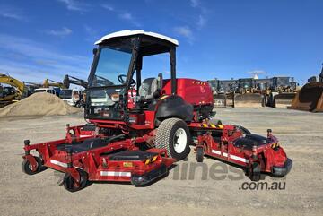 2021 Toro GROUNDSMASTER 5900 3 decks