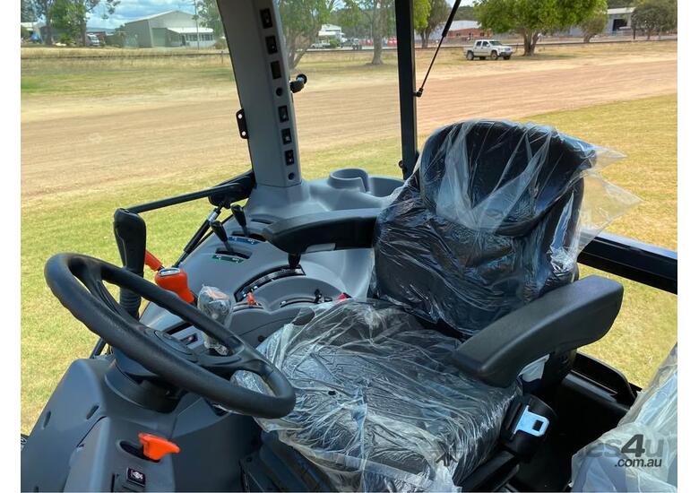 Kubota M5-111 Dual Speed Tractor with X46 Loader