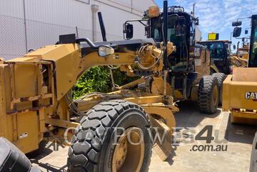 CAT 12M Motor Graders