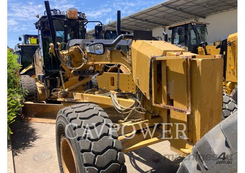 CAT 12M Motor Graders