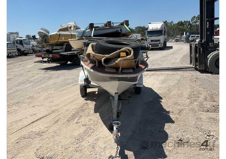 Unknown Single Axle Boat Trailer 