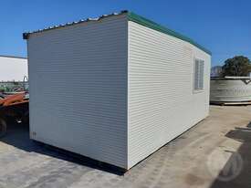 Unknown 6 X 3M - picture0' - Click to enlarge