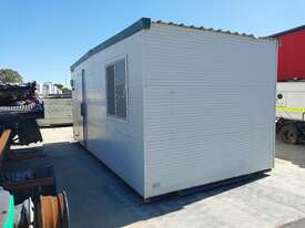 Unknown 6 X 3M - picture0' - Click to enlarge