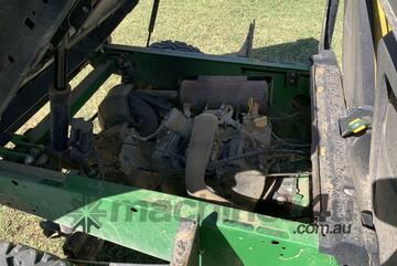 John Deere 2015   Gator UTV