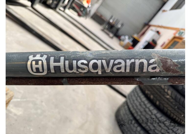 Husqvarna Walk Behind Concrete Trowel Machine