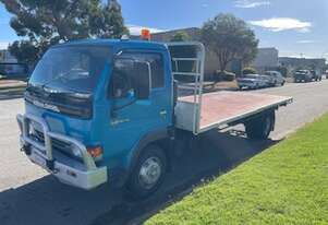 Truck Tray UD Nissan MK175 5 tonne 175HP Manual 2007 385405km 1GPV525 SN1840
