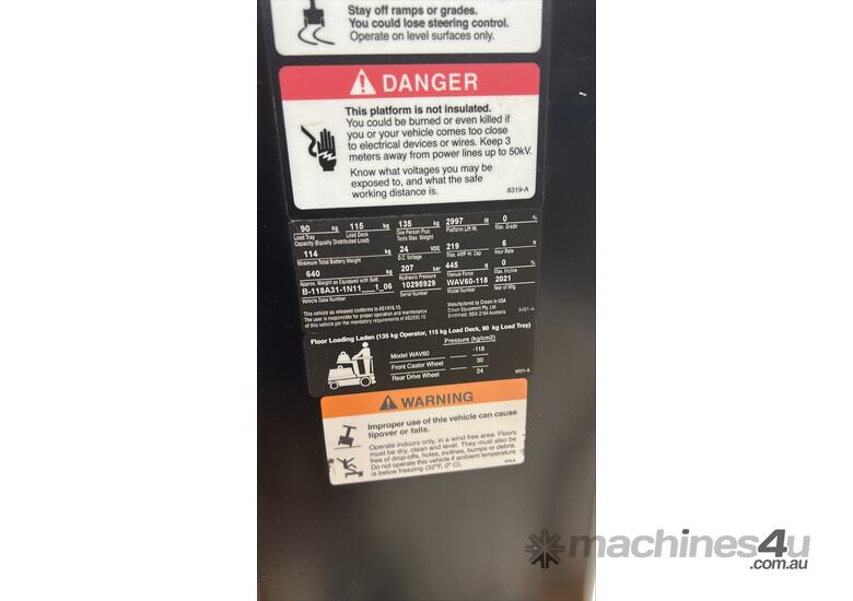 2021 Crown WAV60-118 Reach Truck (Stand on)