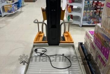 Crown 2021   WAV60-118