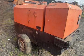 Doosan 7/51 180cfm Portable Air Compressor
