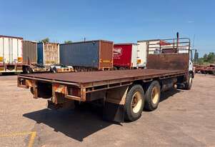 Isuzu 2005   FVY1400 Table Top