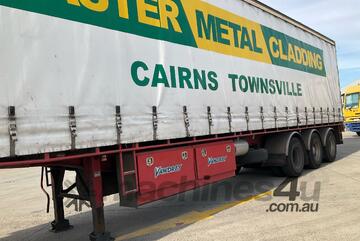 2005 Vawdrey VBS3 Tri Axle Refrigerated Curtainsider Trailer