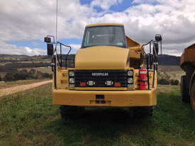 2005 CAT 740 EJECTOR TRUCK - picture3' - Click to enlarge