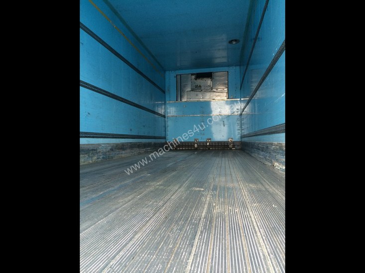 caption 2006 MAXI-CUBE 34 PALLET B-DOUBLE HCR(-18)