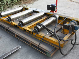 Industrial Powered Roller Conveyor .55kw 415KG - picture0' - Click to enlarge