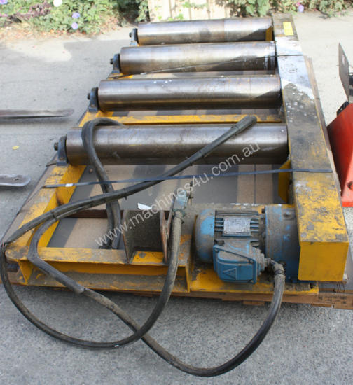 caption Industrial Powered Roller Conveyor .55kw 415KG