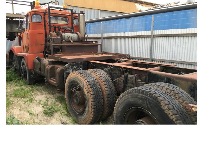 caption SCAMMELL CONTRACTOR