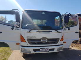 2005 FC HINO TIPPER - picture1' - Click to enlarge