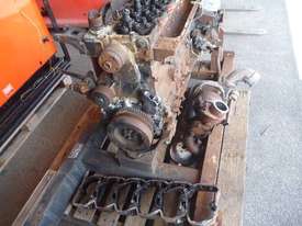 DISMANTLING CUMMINS QSB6.7 DIESEL ENGINE - picture2' - Click to enlarge