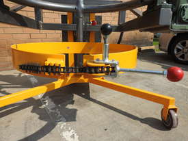 Power Lifter and Rotating 300kg Drum Lifter / Rotator Lift Height 1500mm - picture2' - Click to enlarge