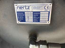 Hertz Screw Compressor 5.5kw tank mounted (250 litre tank) screw compressor with dryer & filters - picture2' - Click to enlarge