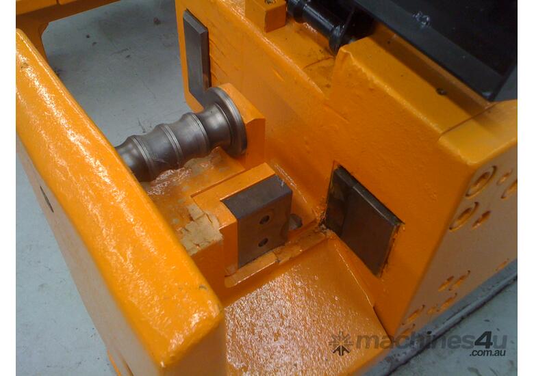 caption New Tecmor Reo Bar Cutter Model C.44