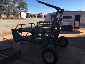 John Shearer Twin bale feeder Bale Wagon/Feedout Hay/Forage Equip - picture0' - Click to enlarge