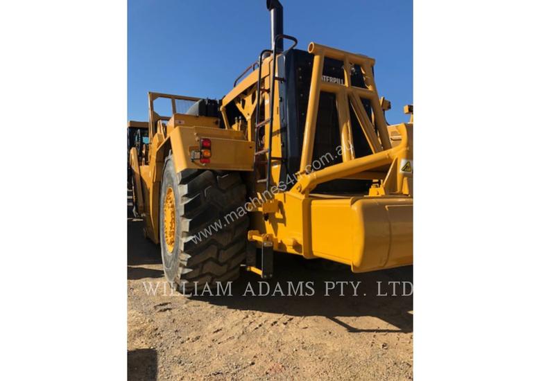 caption CATERPILLAR 627H Scraper Pull Behind