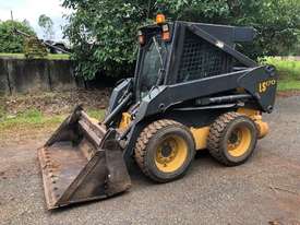 2006  New Holland LS170 Skidsteer - picture0' - Click to enlarge