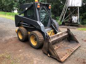 2006  New Holland LS170 Skidsteer - picture1' - Click to enlarge