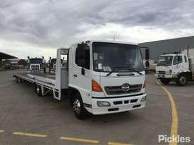 2011 Hino 500 1024 FD - picture0' - Click to enlarge