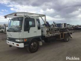 2001 Hino GD1J - picture2' - Click to enlarge