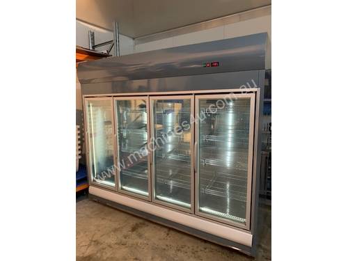 2270l Commercial display freezer