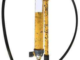 Enerpac Hydraulic Hand Pump Single Speed Steel Body - picture0' - Click to enlarge
