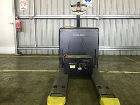 Electric Forklift Walkie Pallet WP Series 2008 - picture2' - Click to enlarge