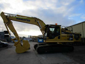 Komatsu PC200LC-8 Tracked-Excav Excavator - picture1' - Click to enlarge