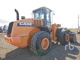 CASE 821F Wheel Loader - picture1' - Click to enlarge