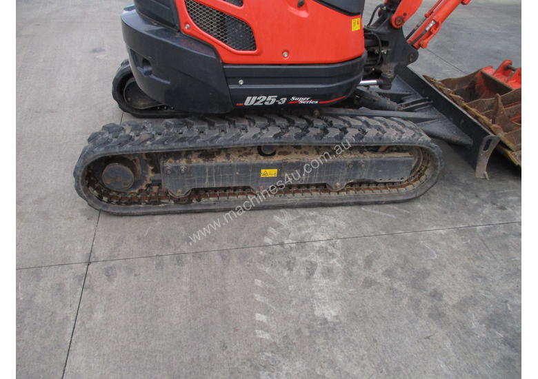 caption Kubota U25-3 Used